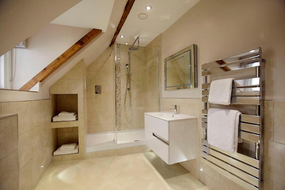 Worcester Bank House Hotel Spa & Golf; BW Premier Collection Bransford Exteriör bild